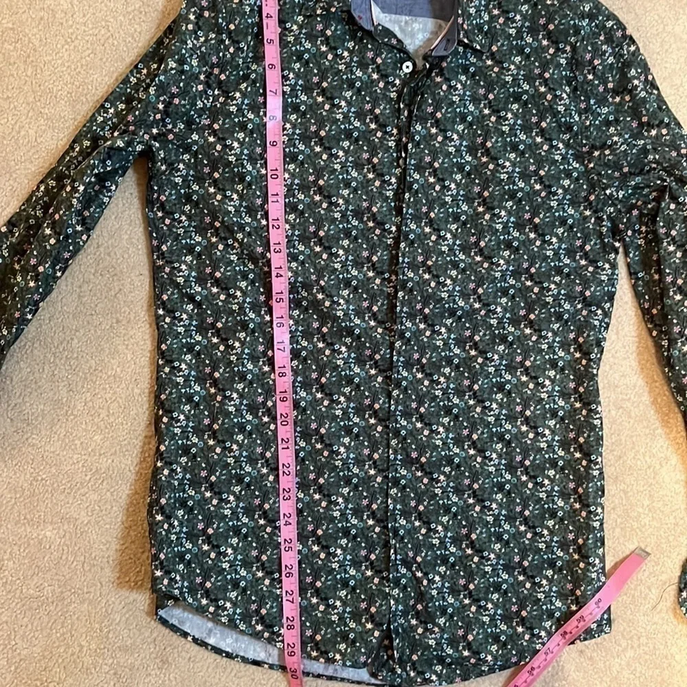 𝅺ZARA Slim Fit Green Floral Collared Button Down Shirt.  Size Medium - Picture 7 of 10